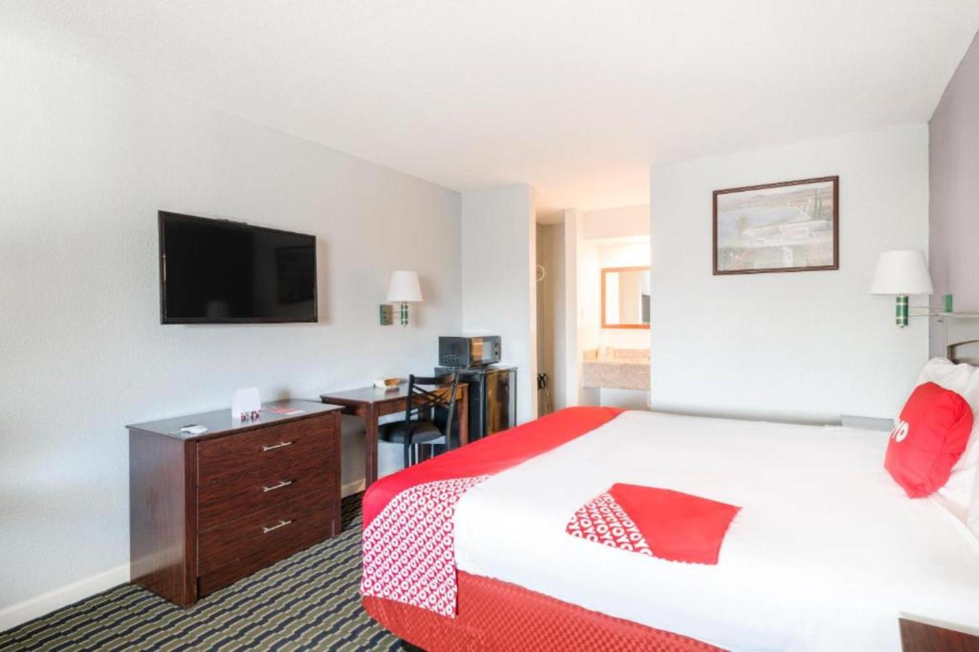 Hotel Oyo I-10 Channelview
