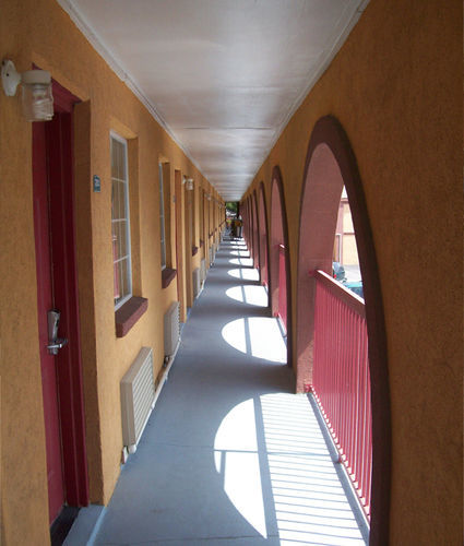 Oyo I-10 Hotel 2*